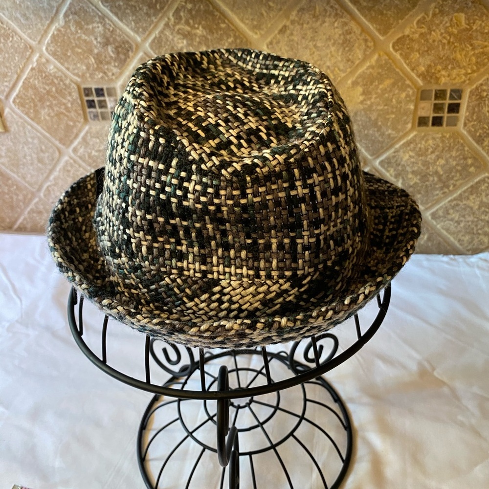Salt and Pepper color Fedora